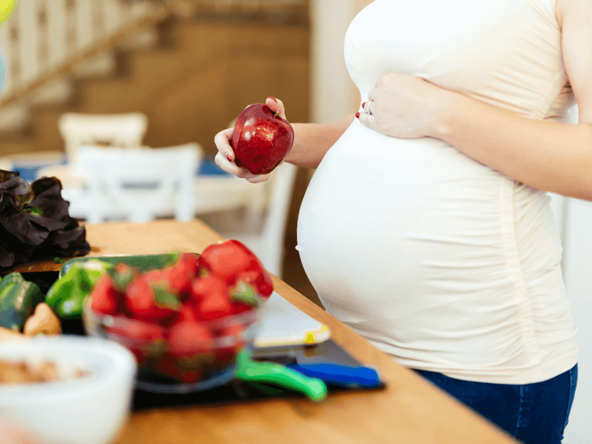 APPROCCIO NUTRIZIONALE NELLA DONNA IN&nbsp;GRAVIDANZA